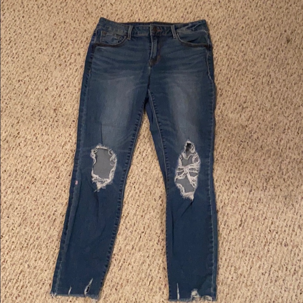 Old navy Knee-Cut out jeans